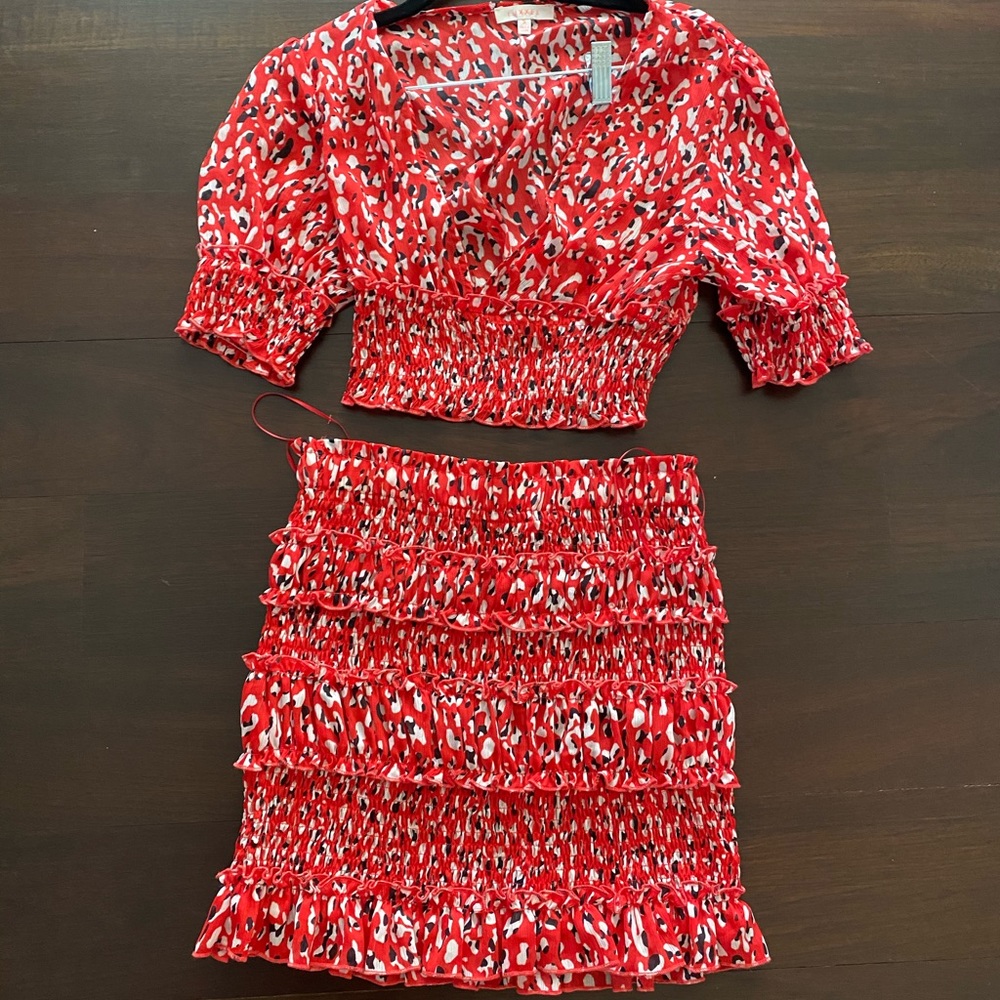ISO Two piece red set size small